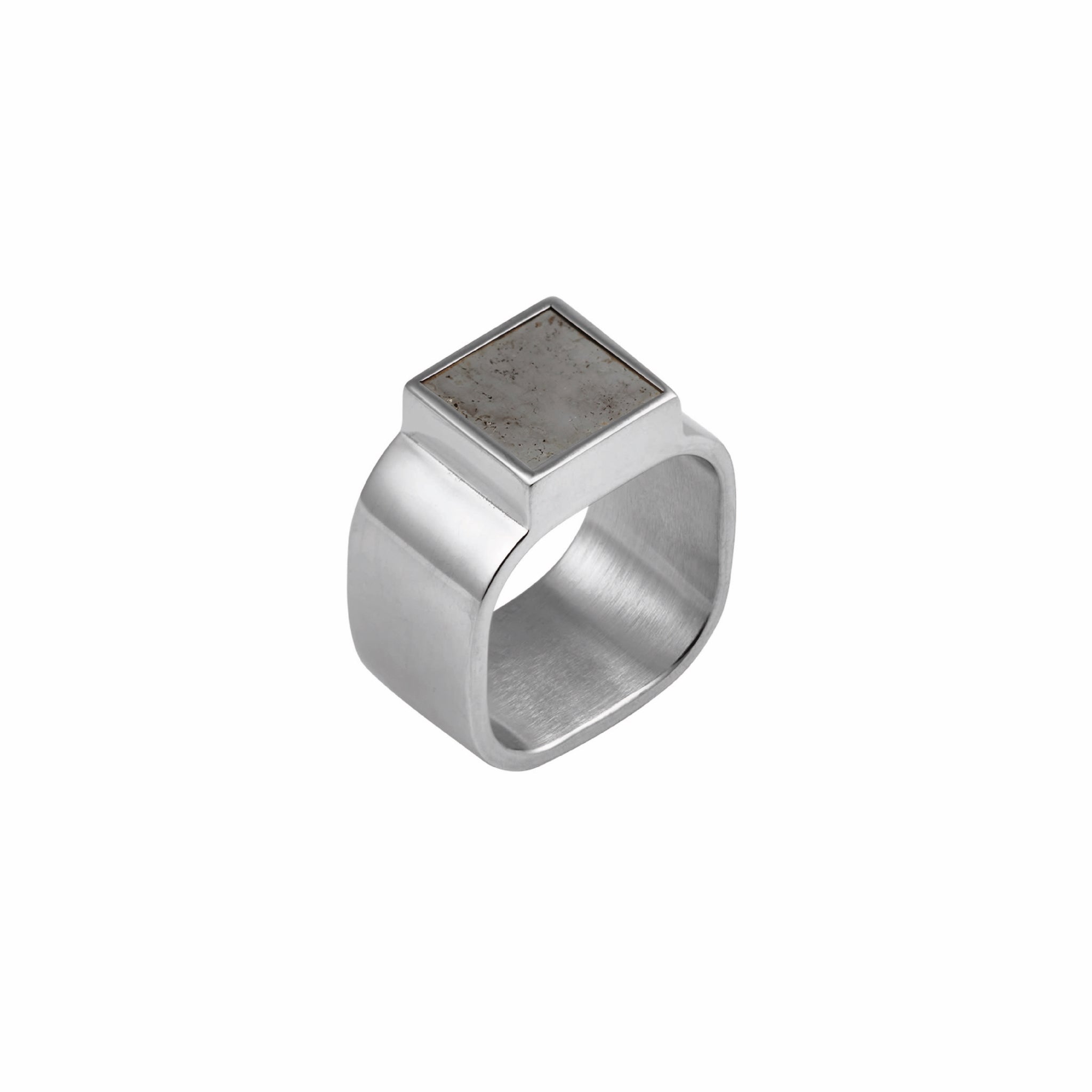 Product image of the Mondrian Ring Pyrite by Märta Larsson in recycled sterling silver with 9x9 mm square-cut pyrite stone and 10 mm wide modernist band.