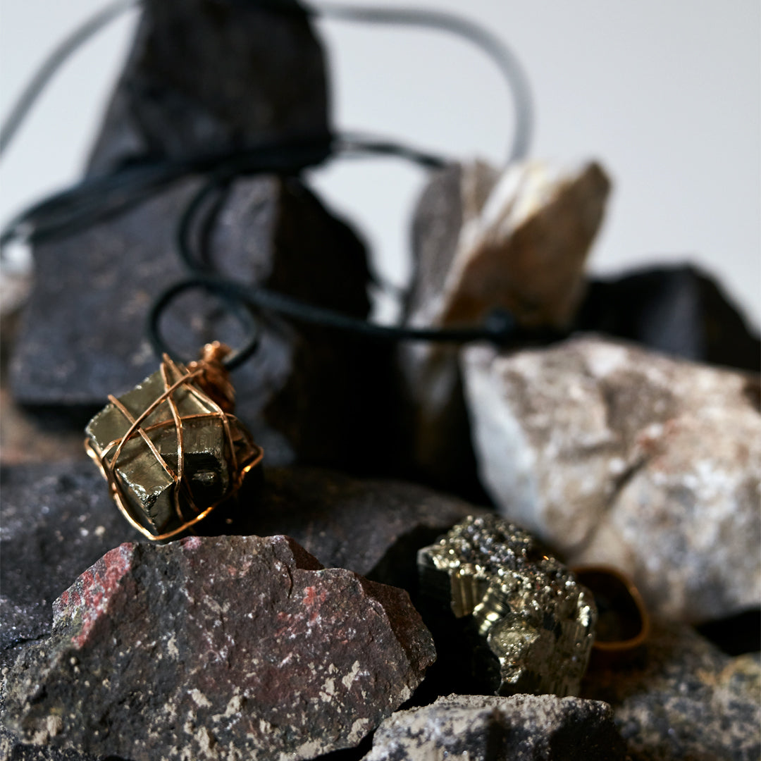 Art Ring Pyrite Crystal